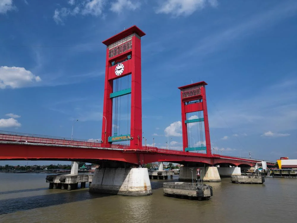 Jembatan Ampera