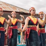 Pesona Baju Adat Toba, Kini Jadi Daya Tarik Pertunjukan Wisata Sumatera Utara